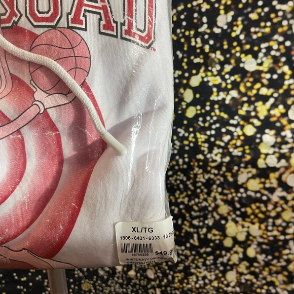 Tune squad hoodie - Picture 2 of 4